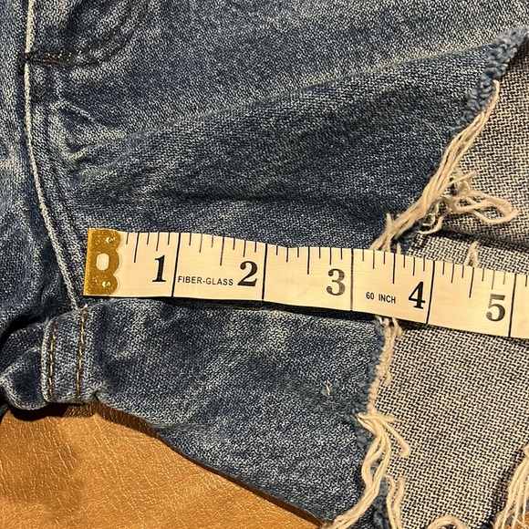 Vintage Wrangler Cut Off Shorts - Picture 5 of 7